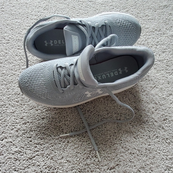 UNDER ARMOUR LIQUIFY SHOES - Picture 5 of 7